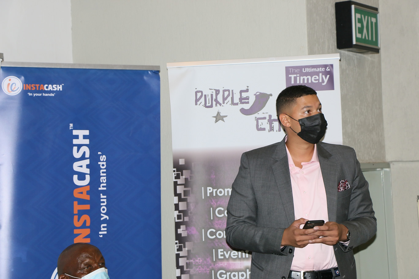 Inhlonhla & Instacash pump in E35,000.00 towards the 8th edition of the Mahamba Gorge Hiking.